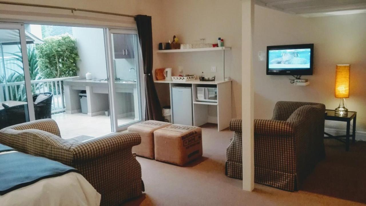 Kowie River Guest House Port Alfred Kültér fotó